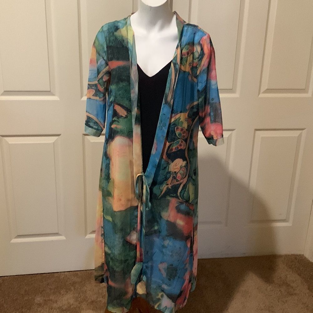 Miss look XL sheer open front with decorative tie.